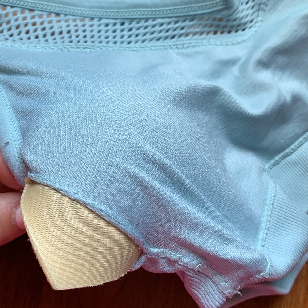 New Balance Light Blue Mesh Sports Bra - Picture 5 of 10